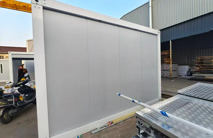 บ้านคอนเทนเนอร์แบบพับได้